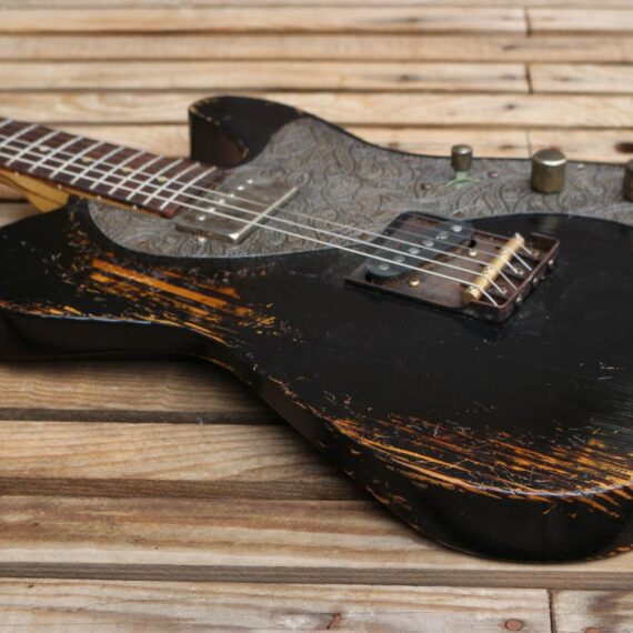 chitarra telecaster black relic