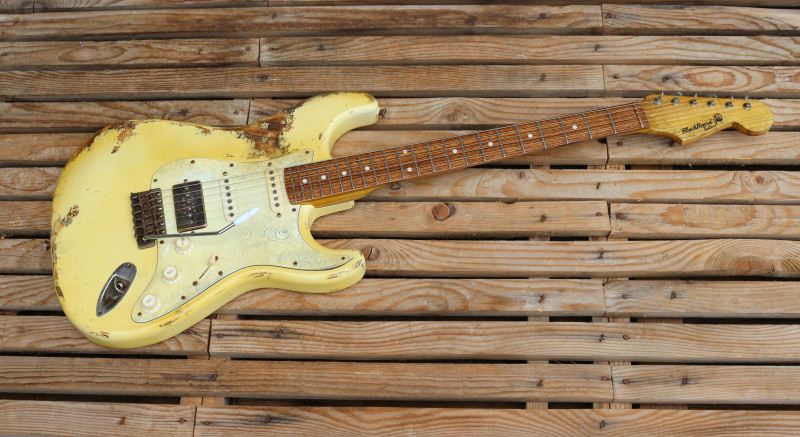 chitarra stratocaster